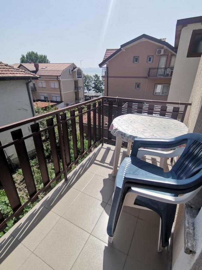 Guesthouse Zimovski Pestani Bagian luar foto