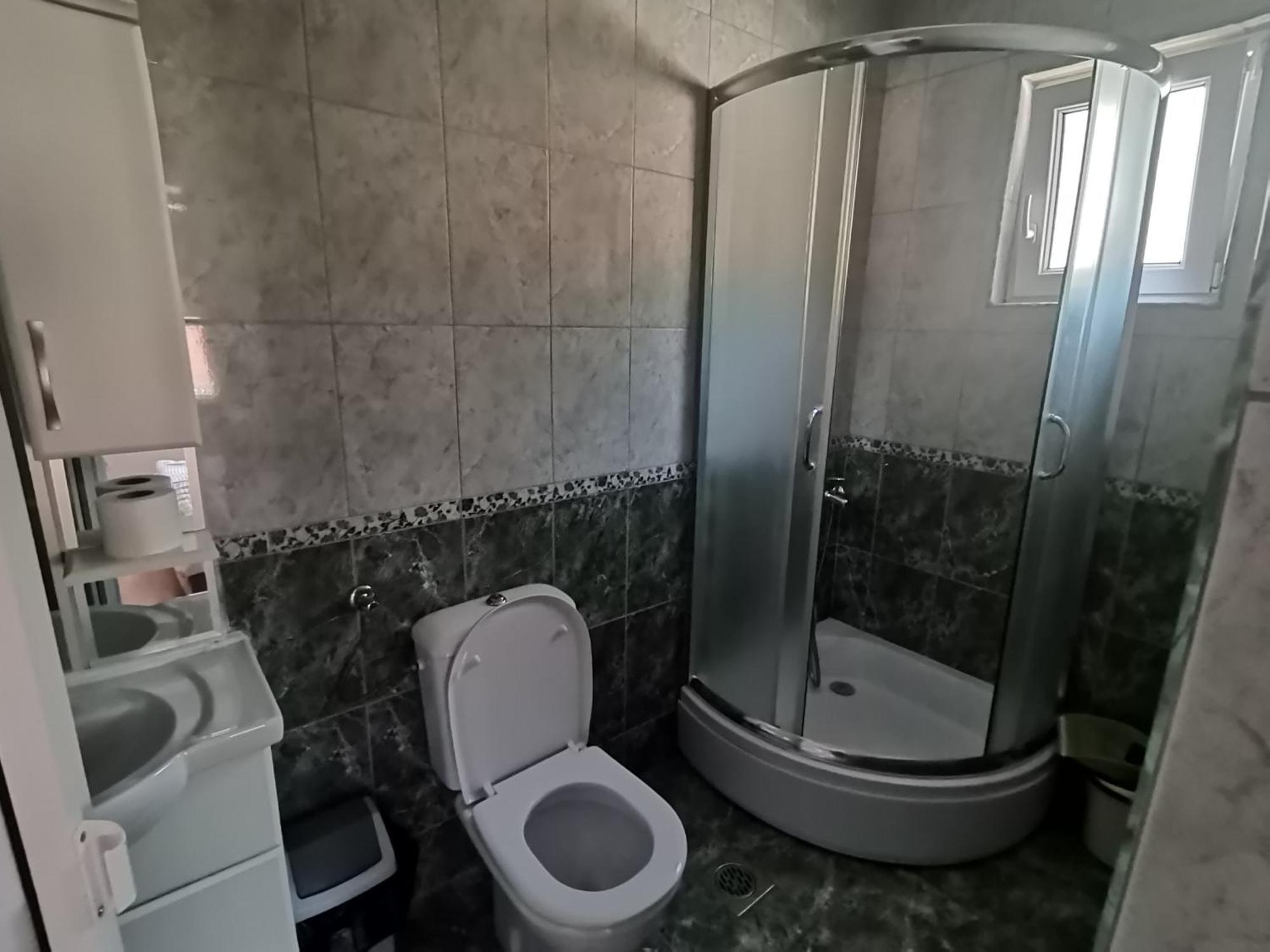 Guesthouse Zimovski Pestani Bagian luar foto