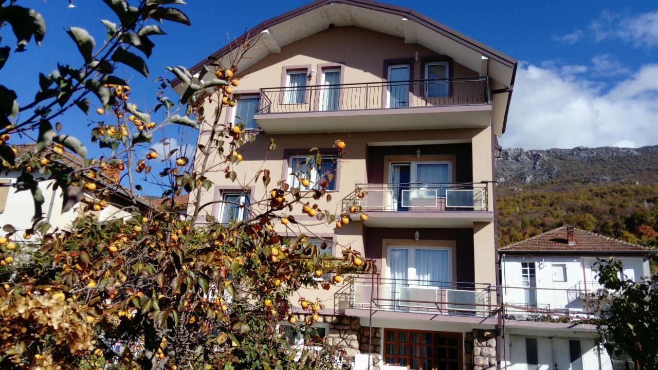 Guesthouse Zimovski Pestani Bagian luar foto